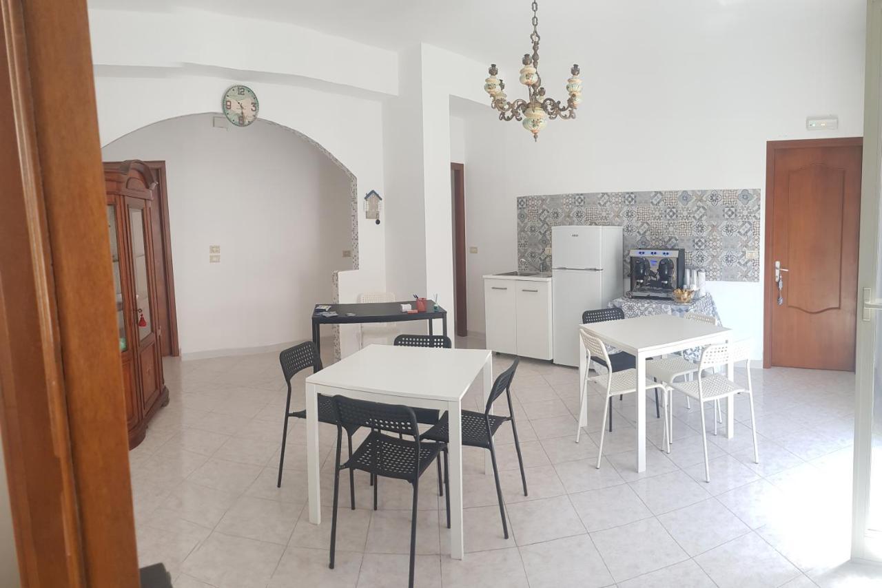 B&B La Costa Di Naxos 지아르디니낙소스 외부 사진