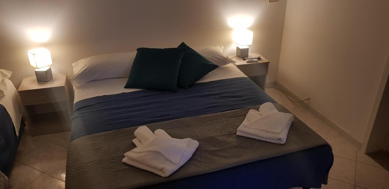 B&B La Costa Di Naxos 지아르디니낙소스 외부 사진